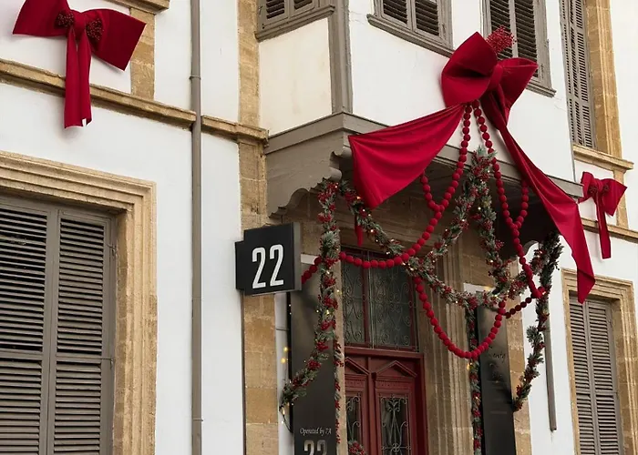 22 Yedia North Turkish Side 酒店